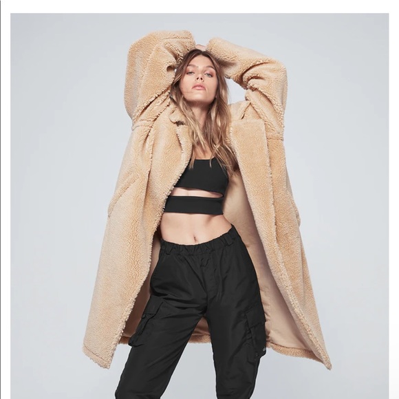 ALO Yoga Jackets & Blazers - Alo yoga - Sherpa